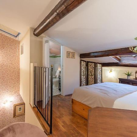 Ferienwohnung Santarosa Five Senses Florenz Exterior foto