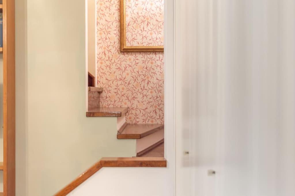 Ferienwohnung Santarosa Five Senses Florenz Exterior foto